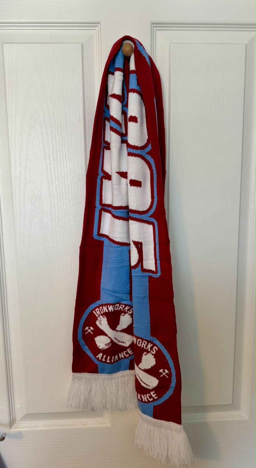 IWA 26/27 Home Scarf